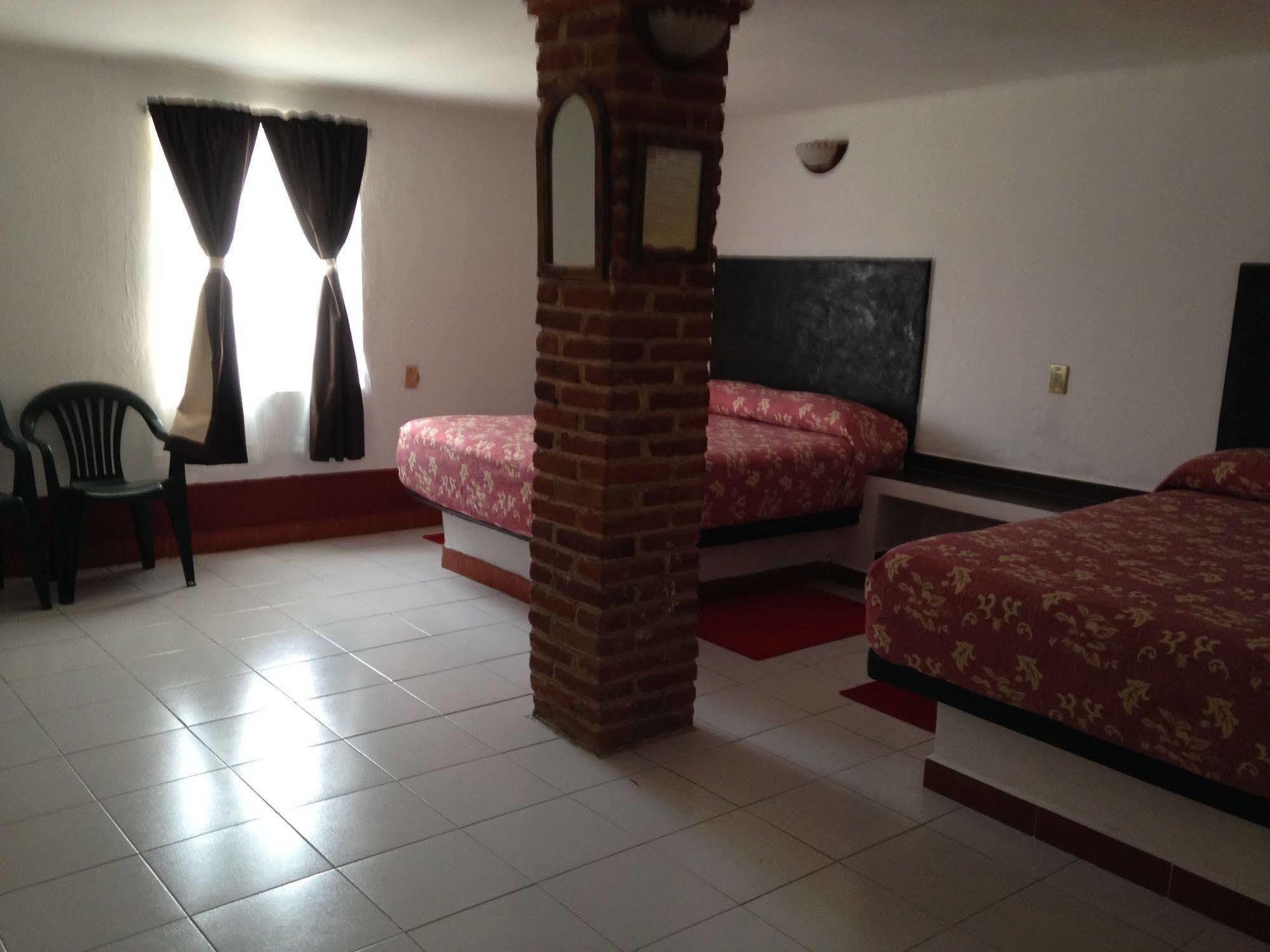 Hotel Ayenda Mesón Del Río Tepotzotlan